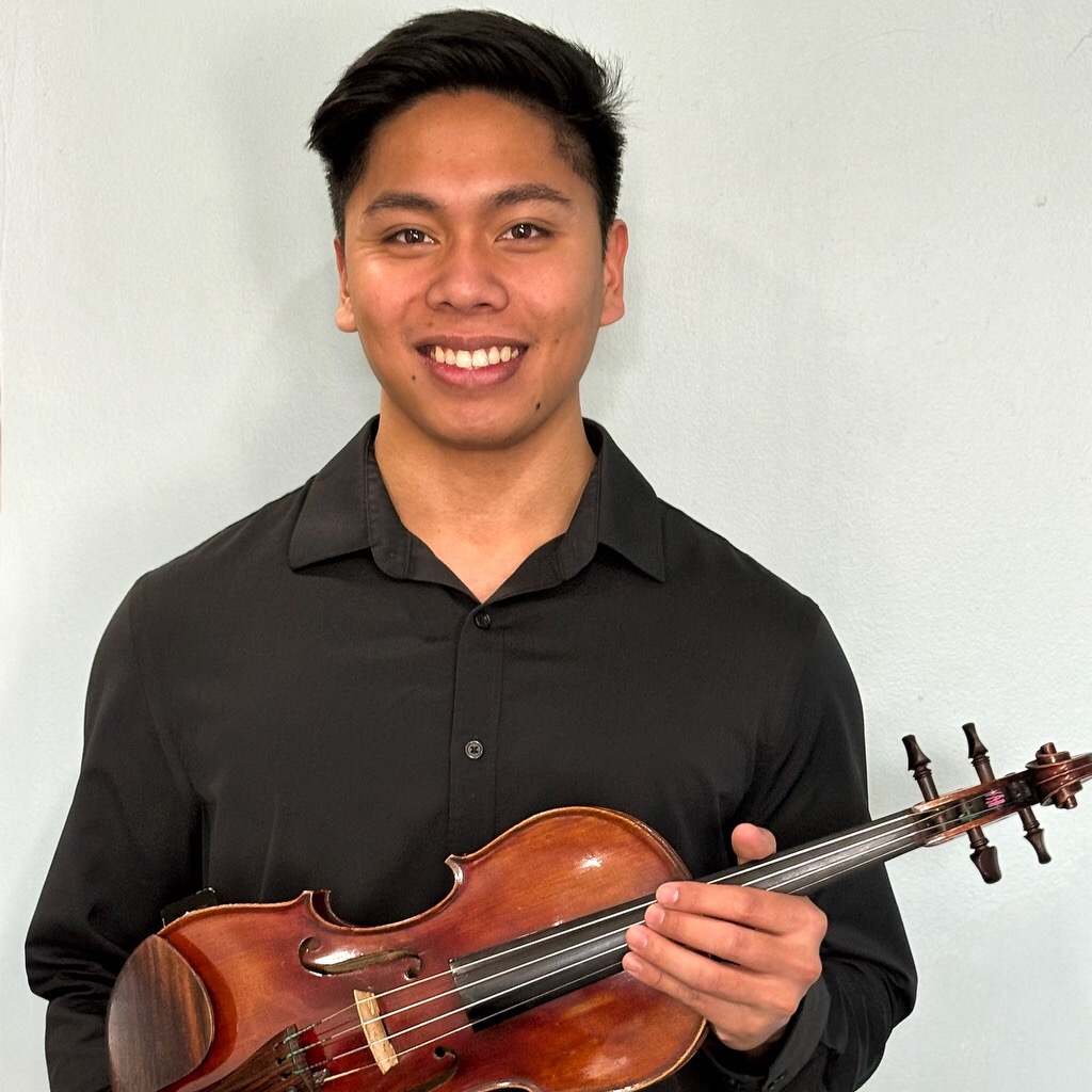 Violin Lessons at the New Jersey School of Music in Cherry Hill with Martin Juarez